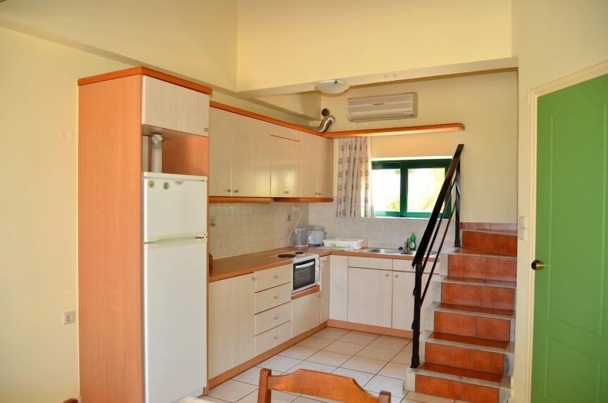 Aloni Suites Chorafakia Exterior foto