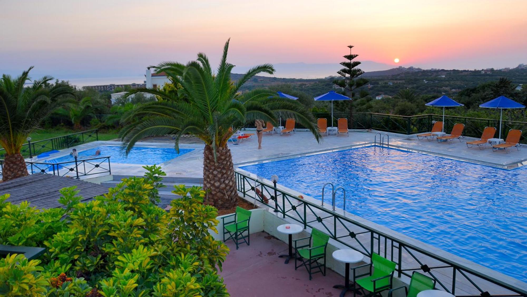 Aloni Suites Chorafakia Exterior foto