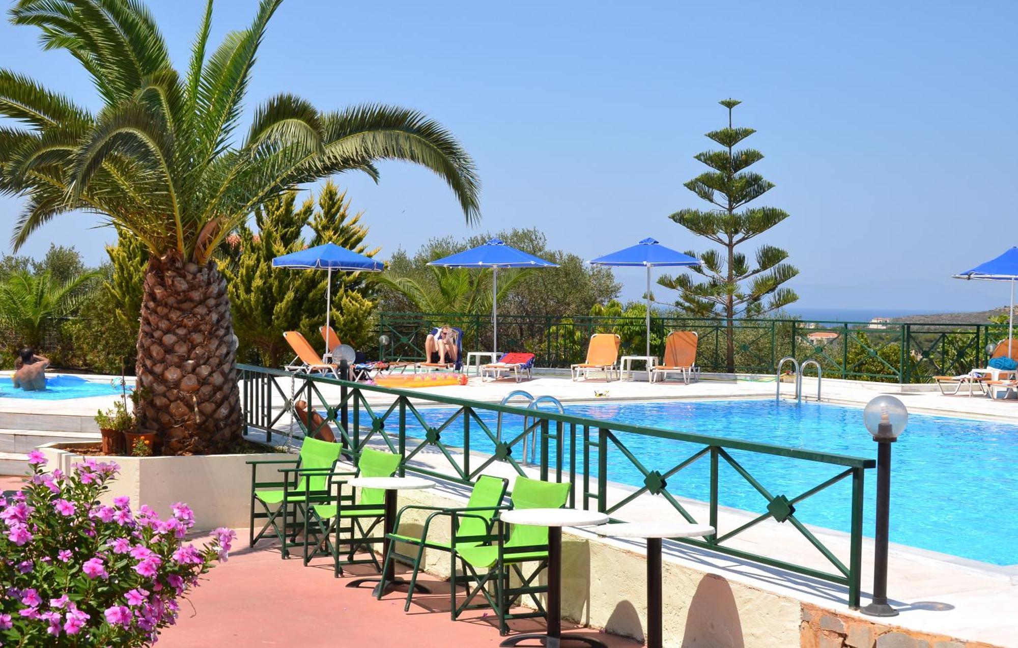 Aloni Suites Chorafakia Exterior foto